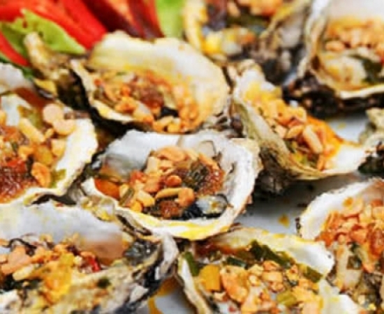 Hàu sữa nướng mộc